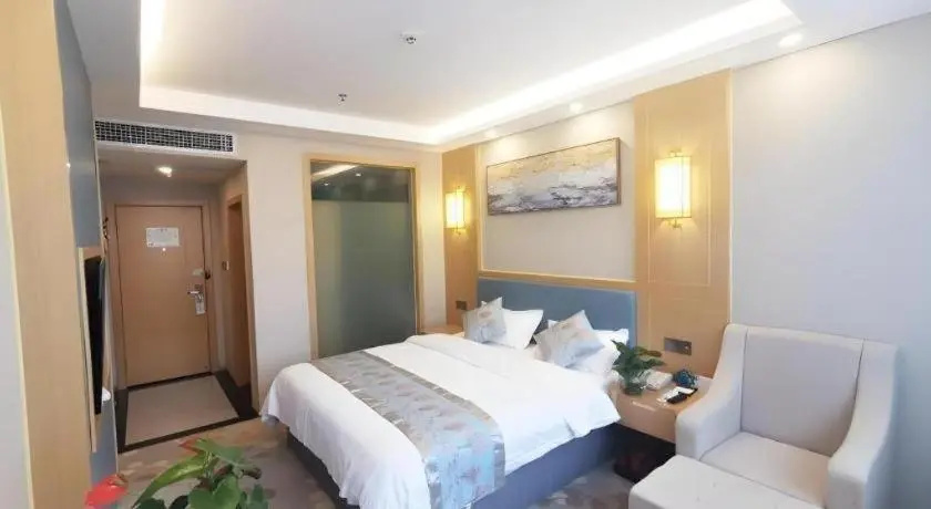 GreenTree Inn Guiyang Wudang District High-speed Railway East Station