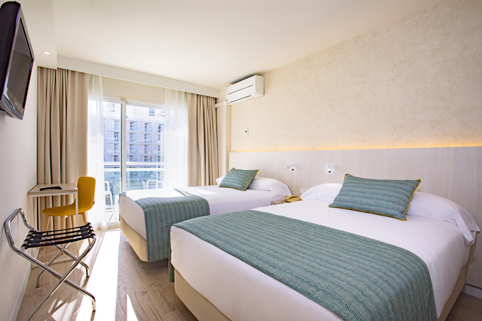 Photo - Hotel Palmasol Puerto Marina