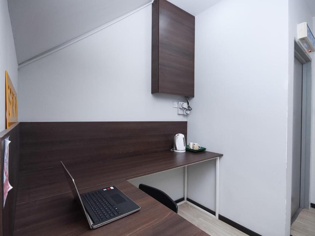 Hotel O Lm Residence