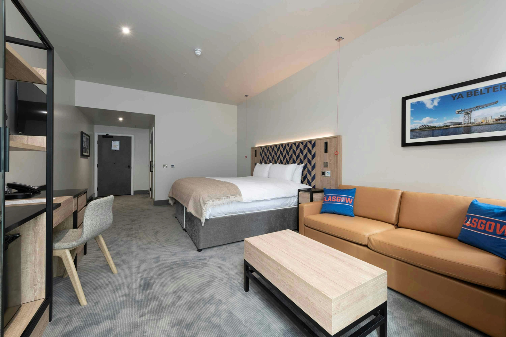 Photo - Sandman Signature Glasgow Hotel