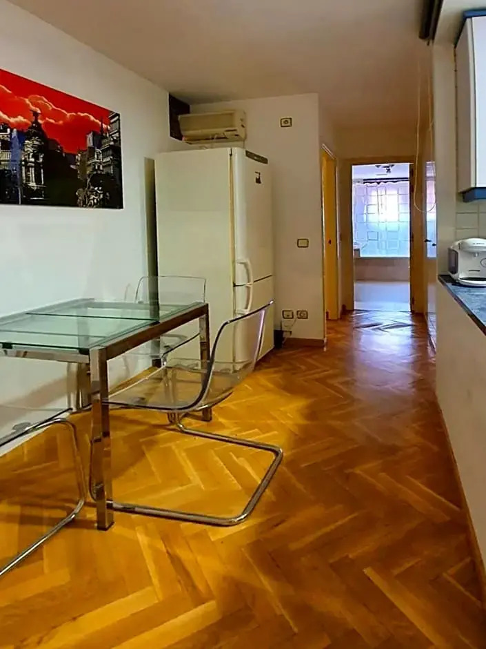 Foto - FUENCARRAL BARCELO Apartaments PARKING TPH