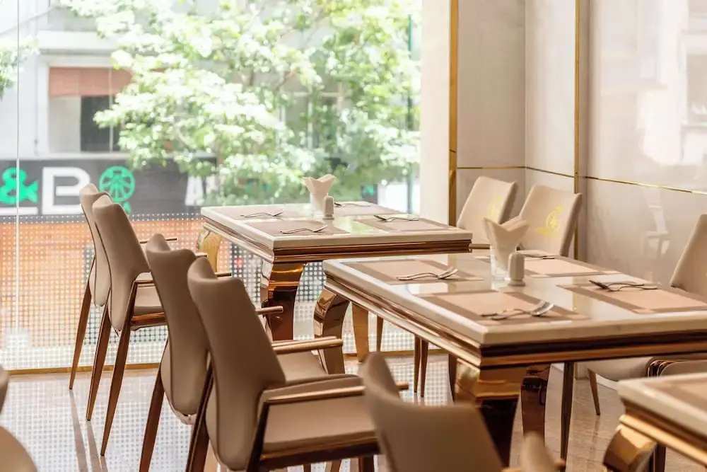 Photo - Le Saigon Grand Hotel