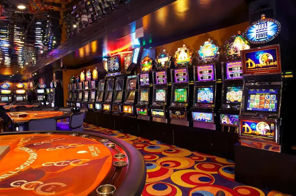 Photo - Trupial Hotel & Casino