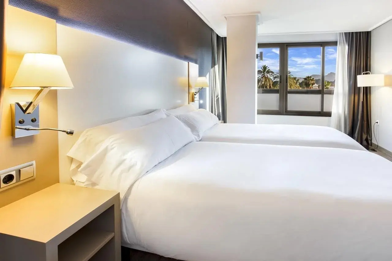 Foto - B&B HOTEL Cartagena Cartagonova