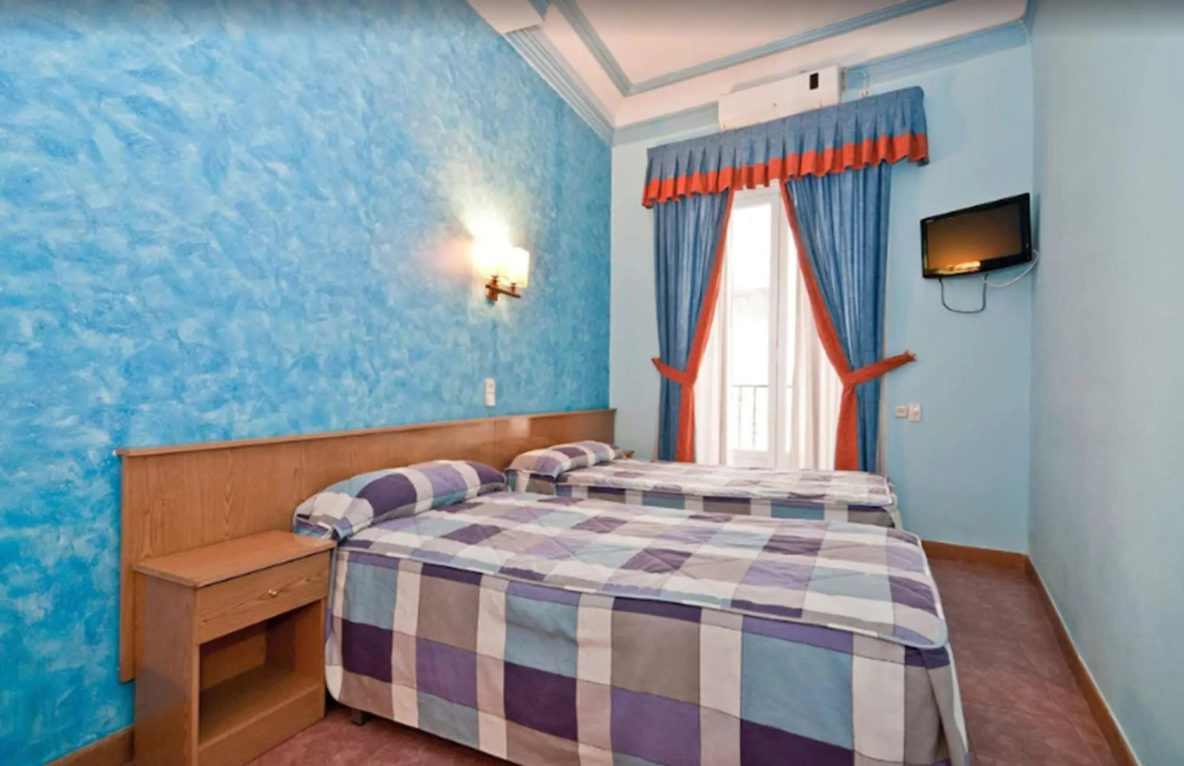 Foto - Hostal Oporto