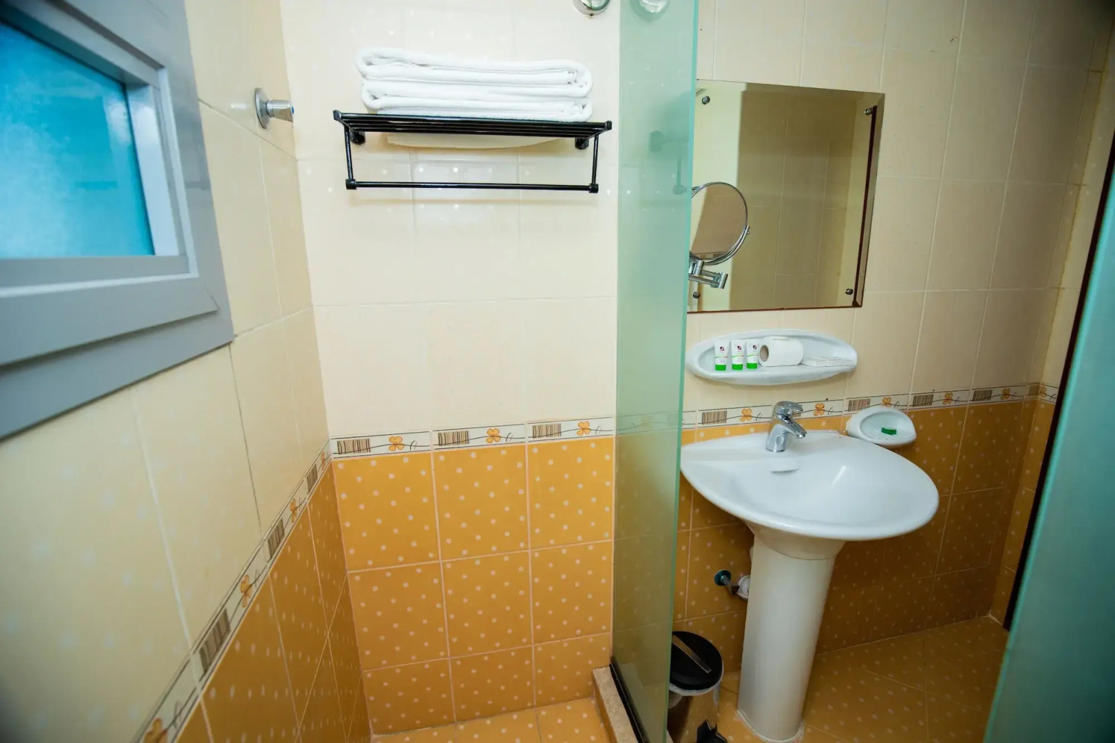 Photo - Ewan Ajman Suites Hotel