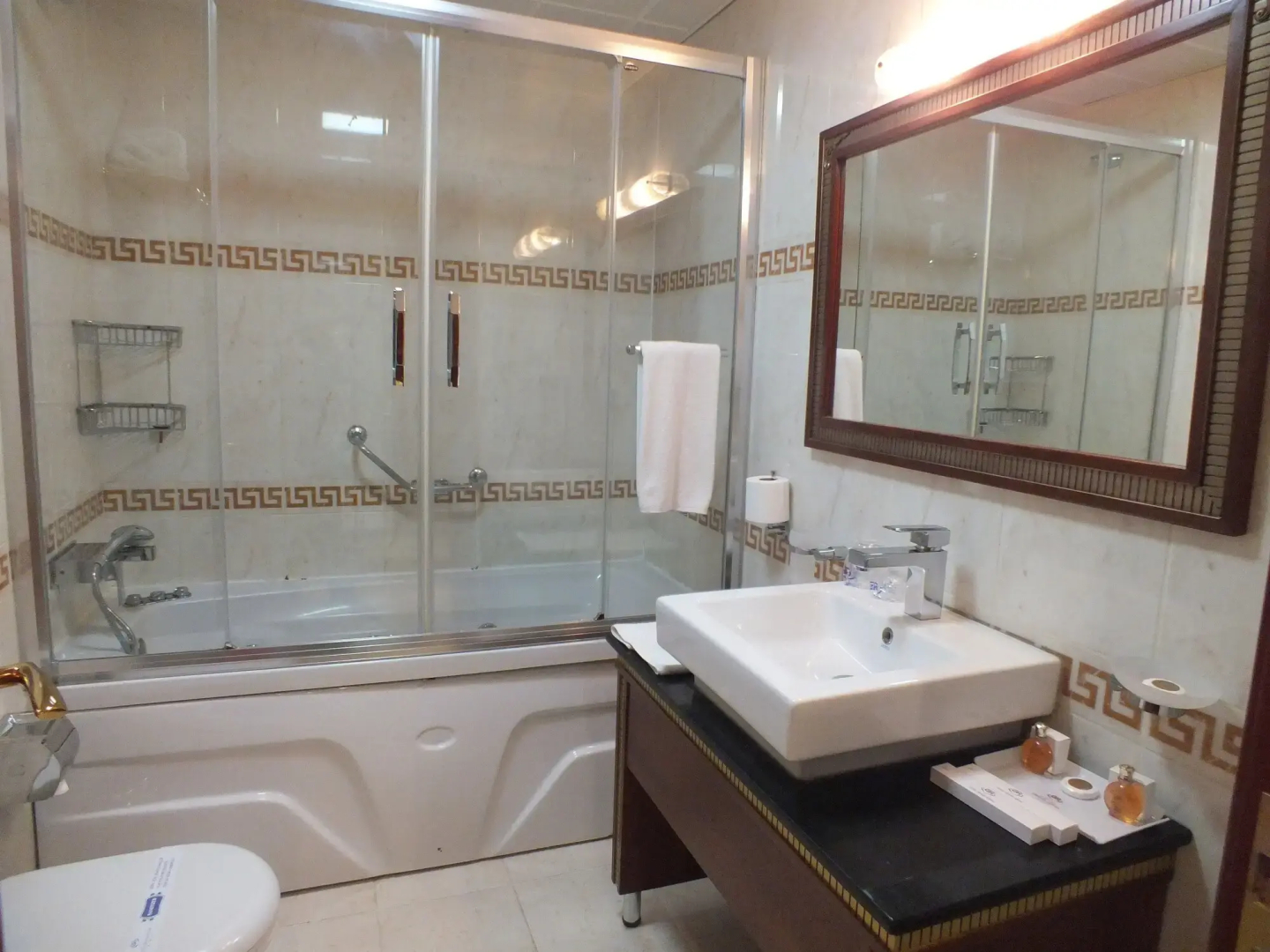 Photo - Grand Asiyan Hotel