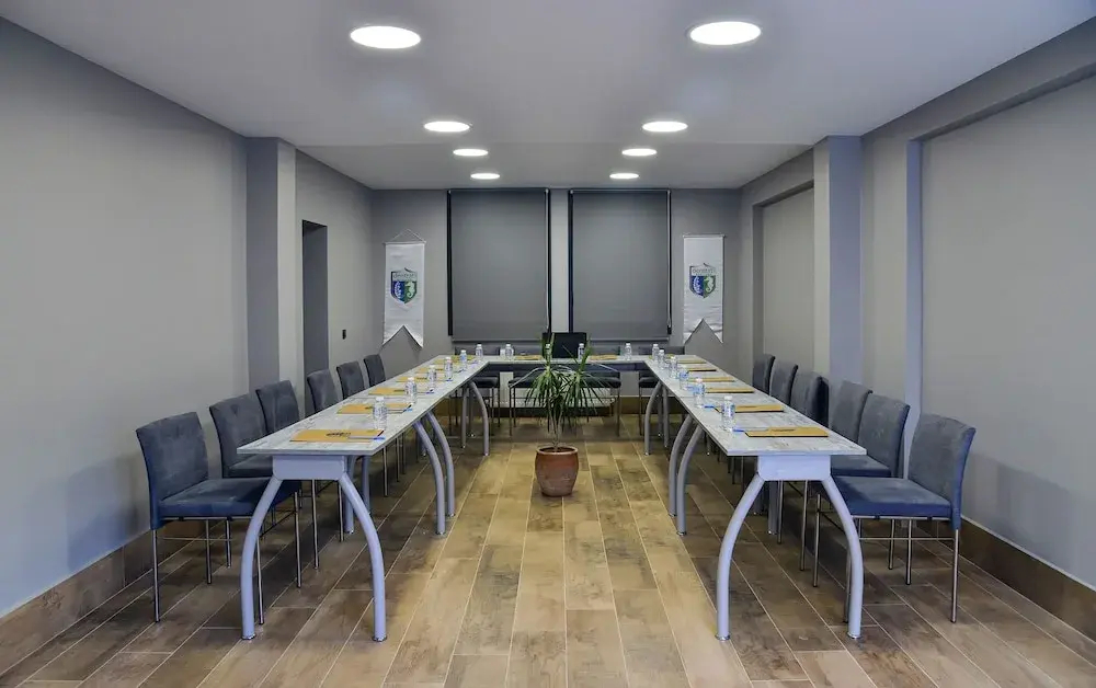 Foto - Denizatı Plus Hotel