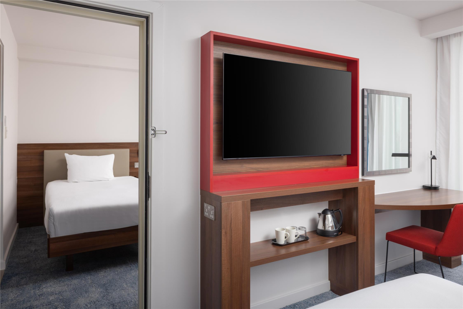 Photo - Hampton by Hilton London Stansted Airport
