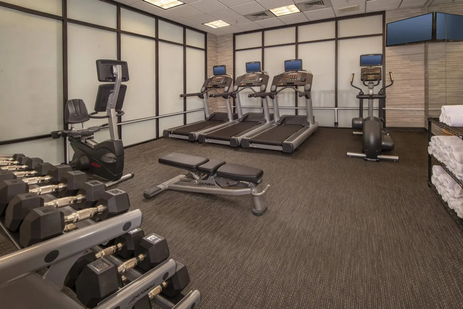 Photo - Courtyard by Marriott Gaithersburg Washingtonian Center