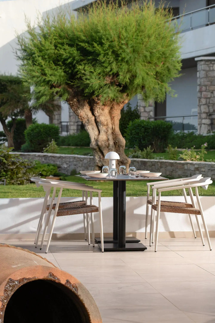 Photo - Paralos Rodos Lifestyle