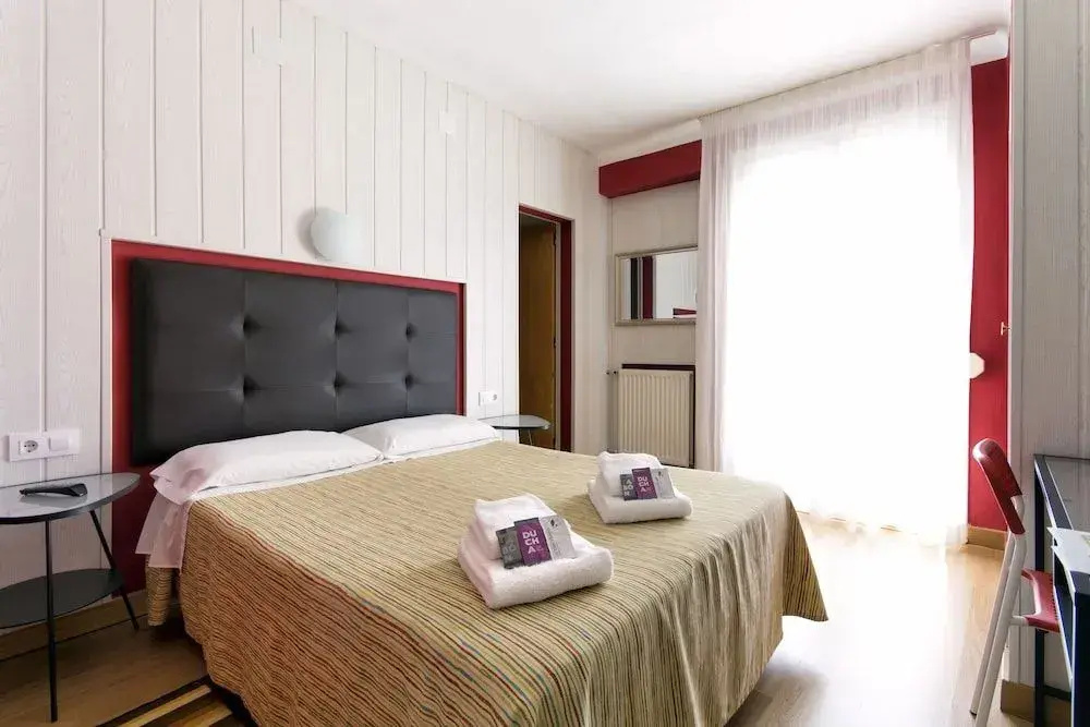 Foto - Hostal Fabrellas