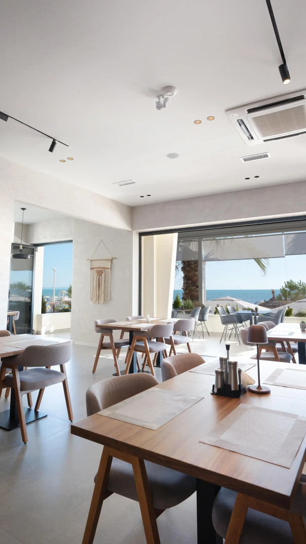 Photo - Seaside Hotel