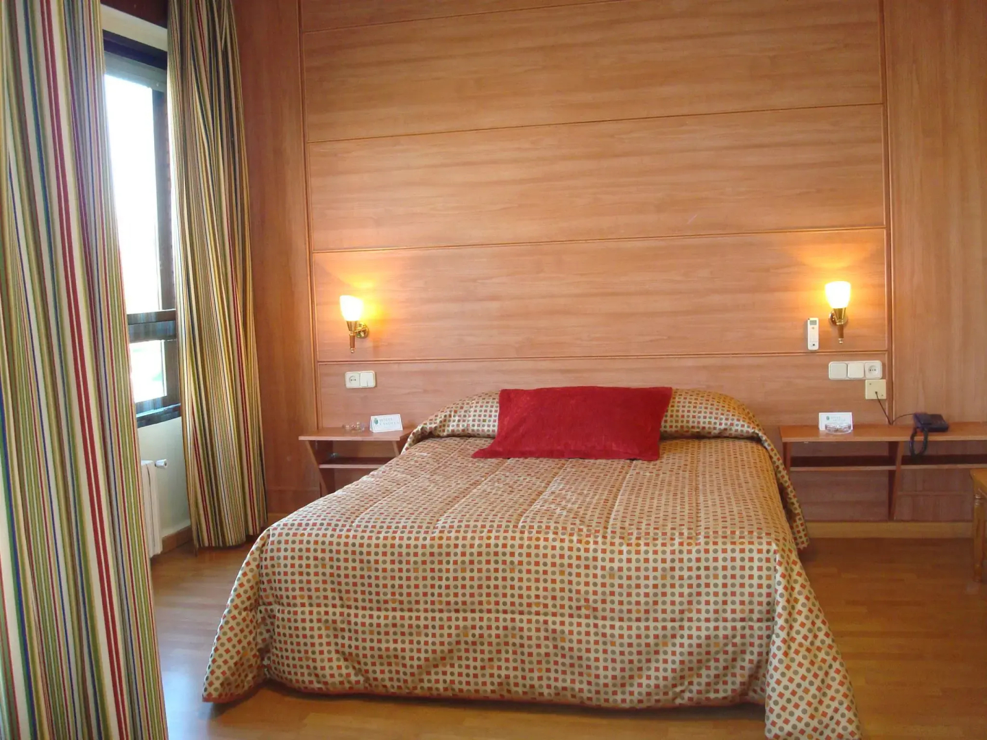 Photo - Hotel Castilla