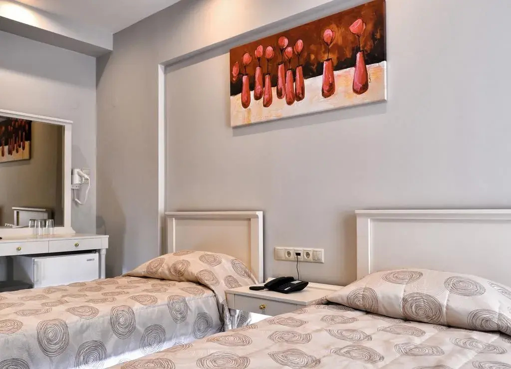 Photo - Irini Hotel