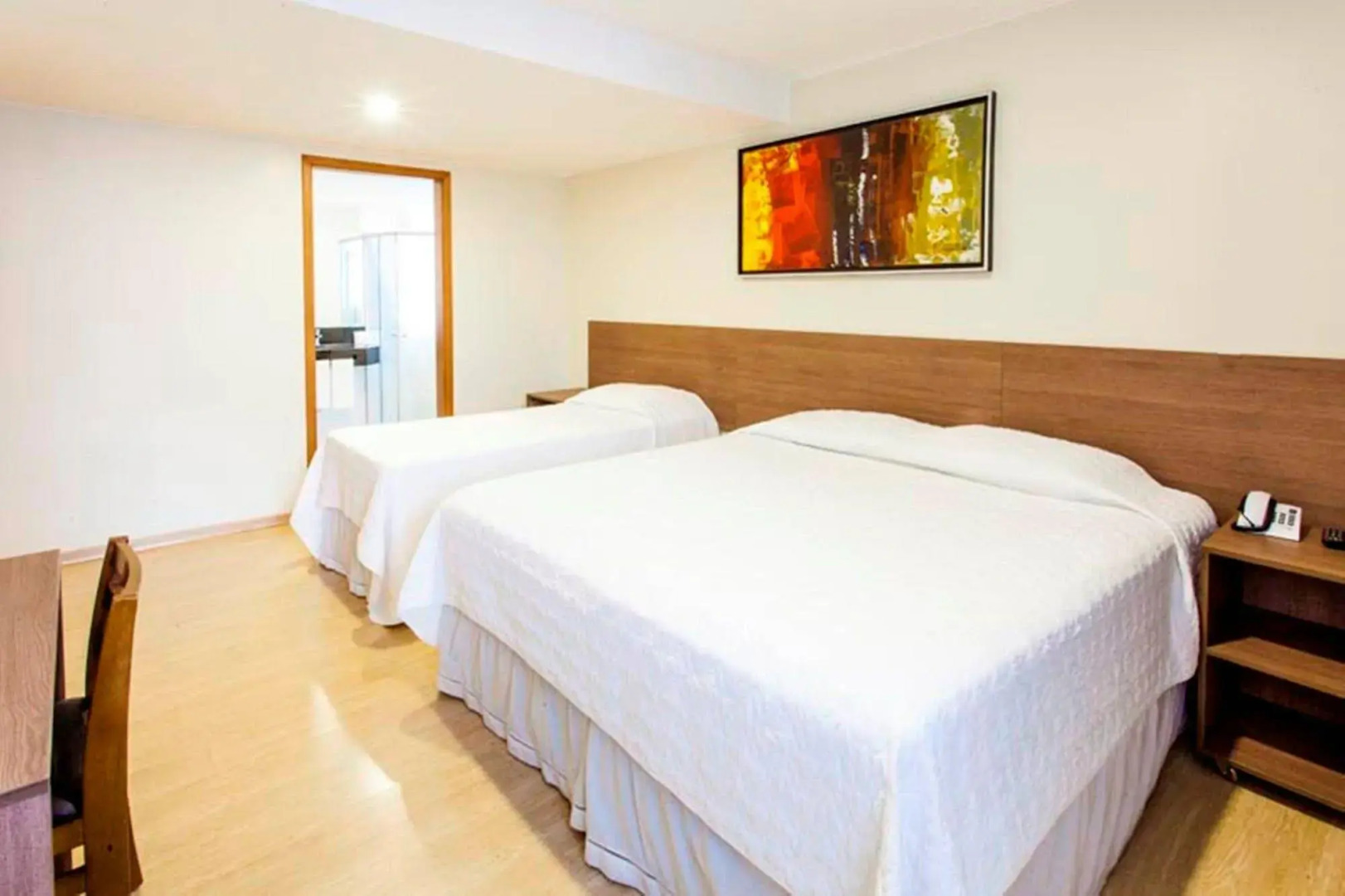 Photo - Vida Plaza Hotel