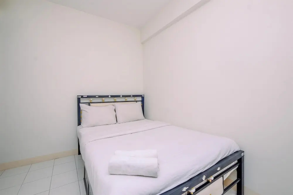 Well Design 2BR Apartment at Podomoro Golf View