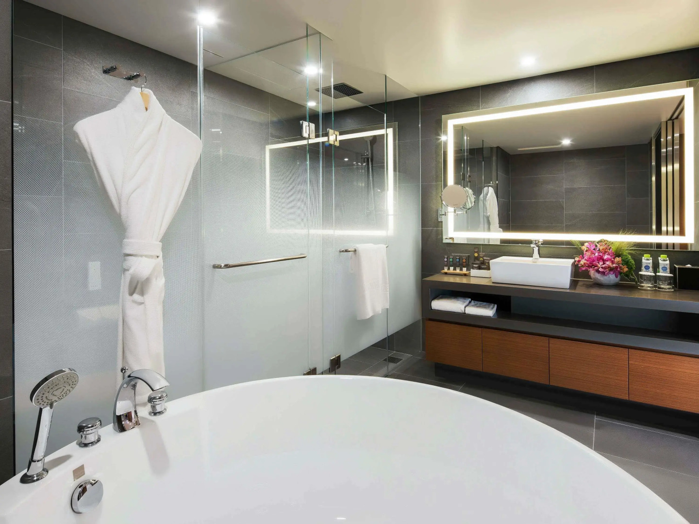 Photo - Novotel Ambassador Seoul Dongdaemun Hotels & Residences