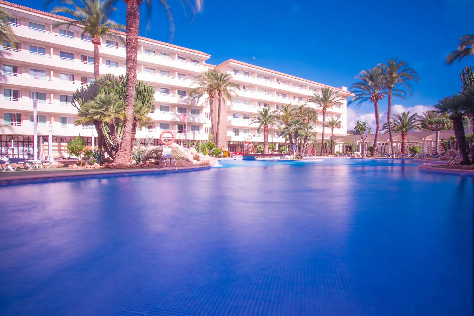 Photo - tent Calvia Beach