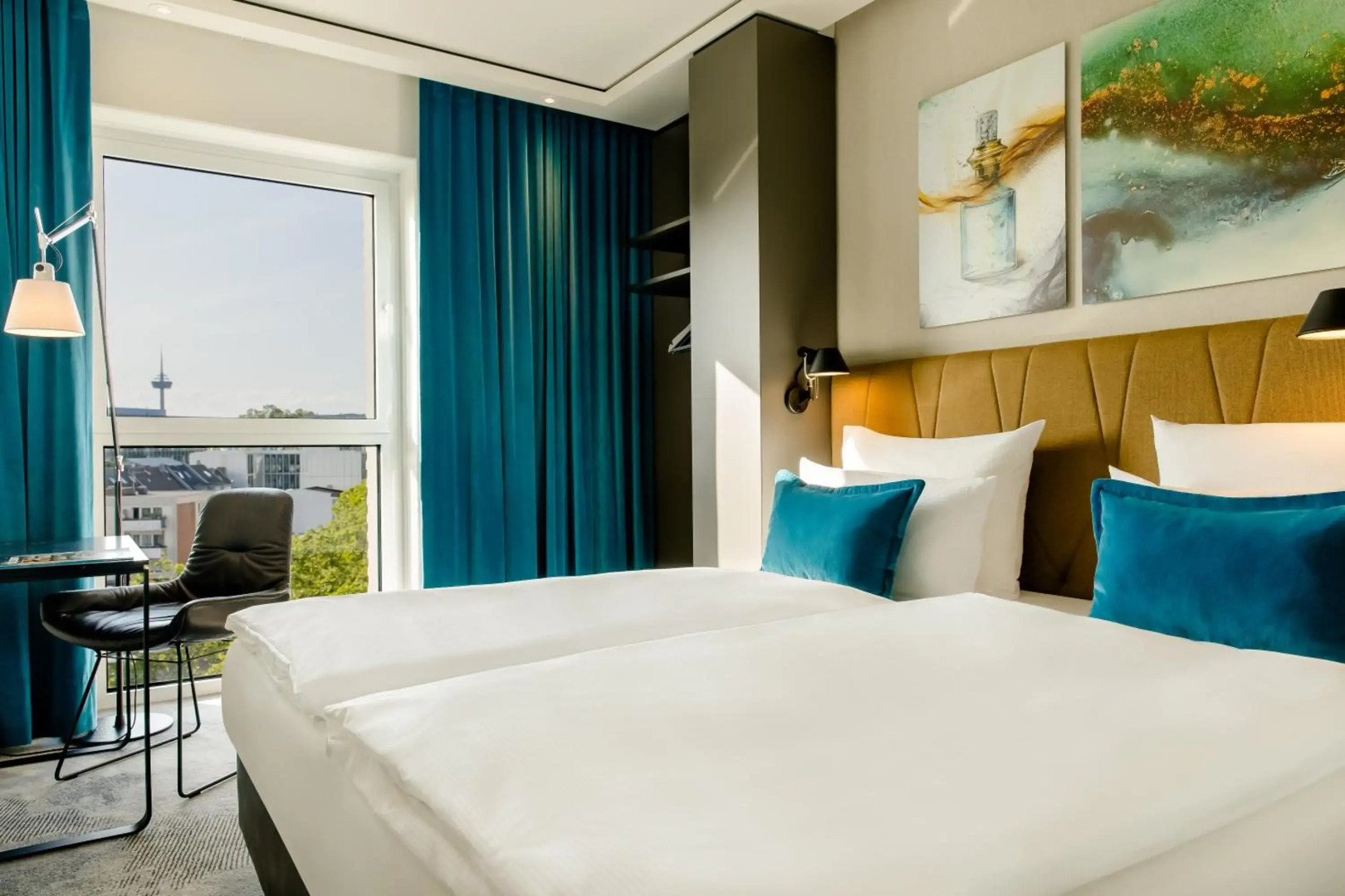 Photo - Motel One Köln-Altstadt
