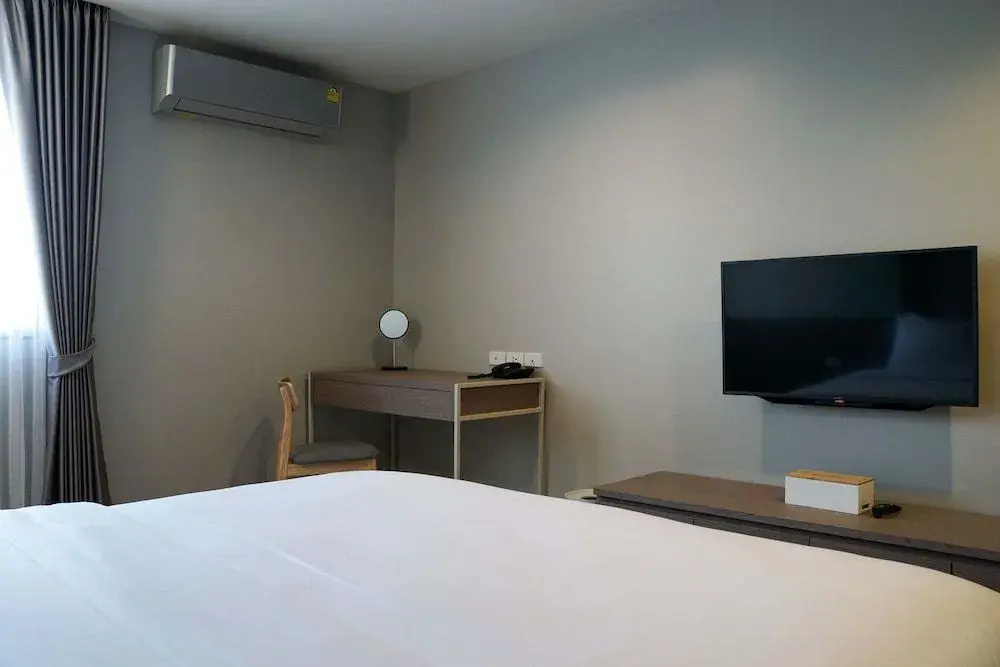 Photo - The Rise Suites Hotel, Chiang Mai - SHA Extra Plus