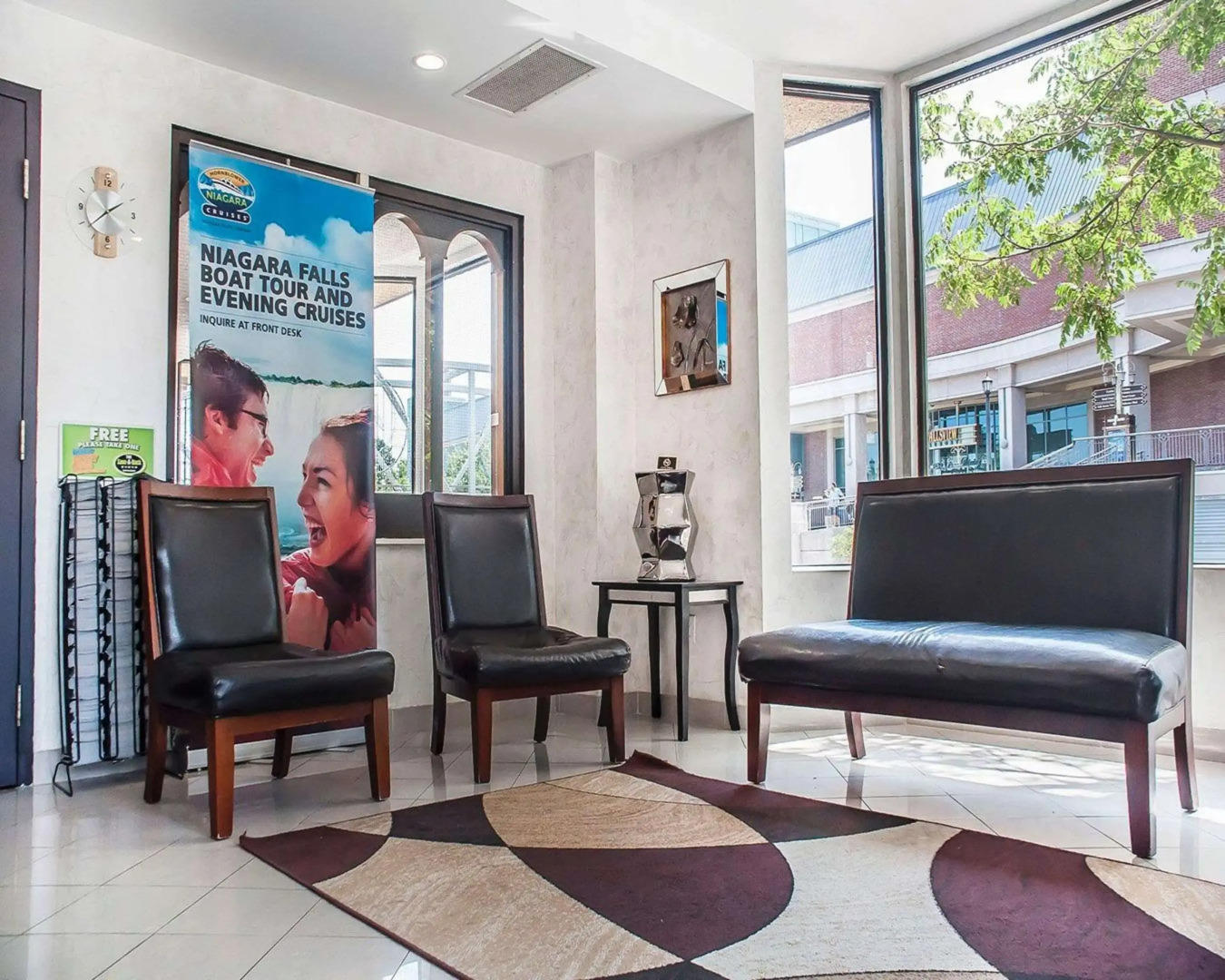 Photo - Quality Hotel Fallsview Cascade