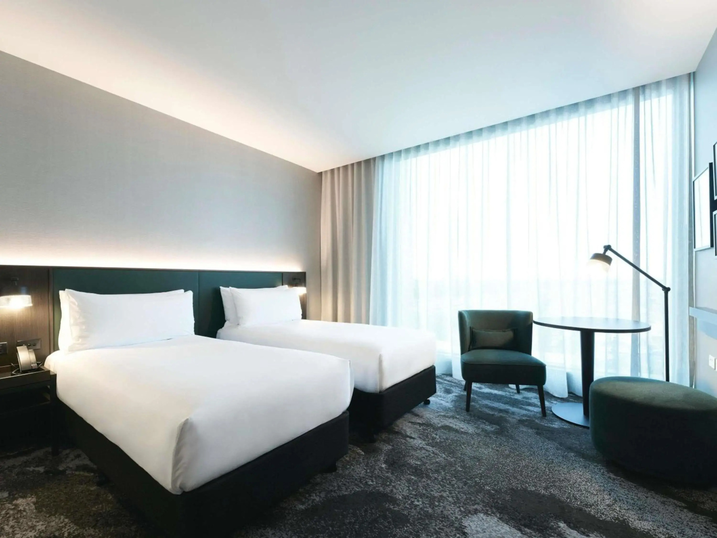 Photo - Novotel Melbourne Airport