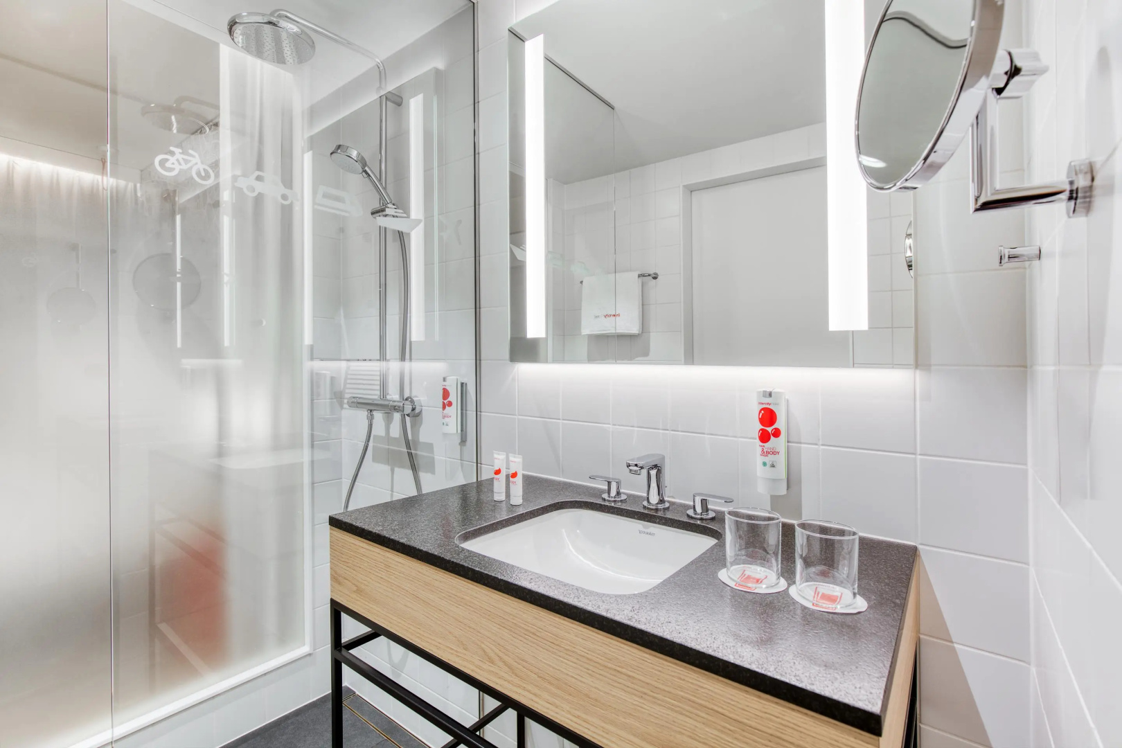 Photo - IntercityHotel Zurich Airport