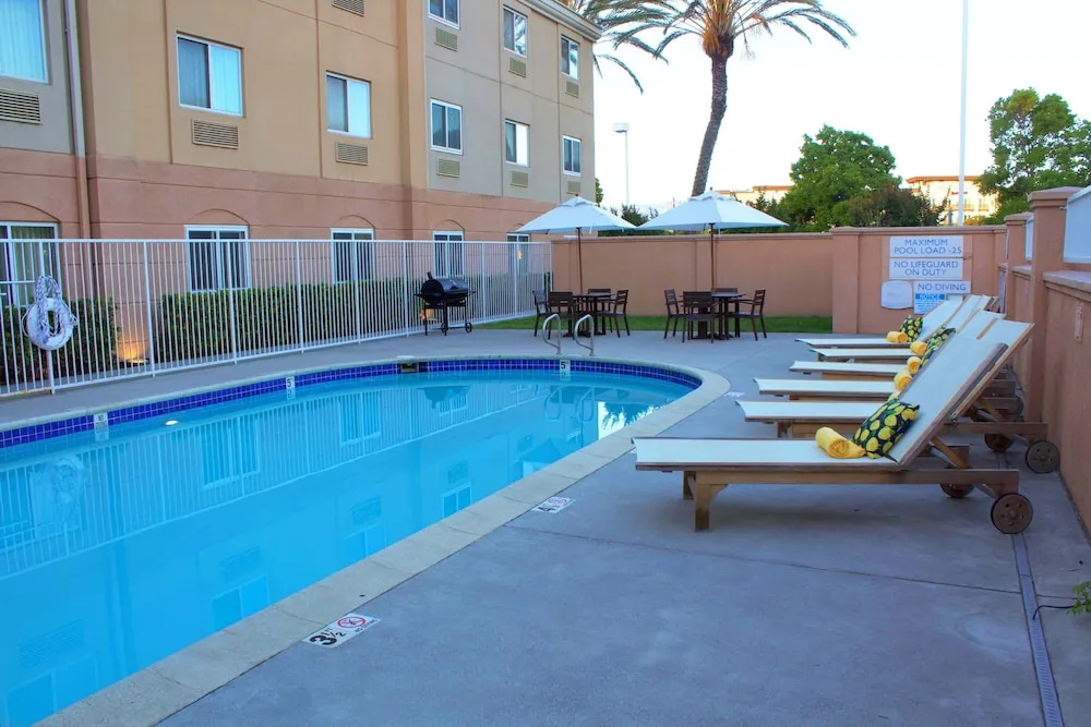 Photo - Fairfield Inn & Suites by Marriott San Francisco San Carlos