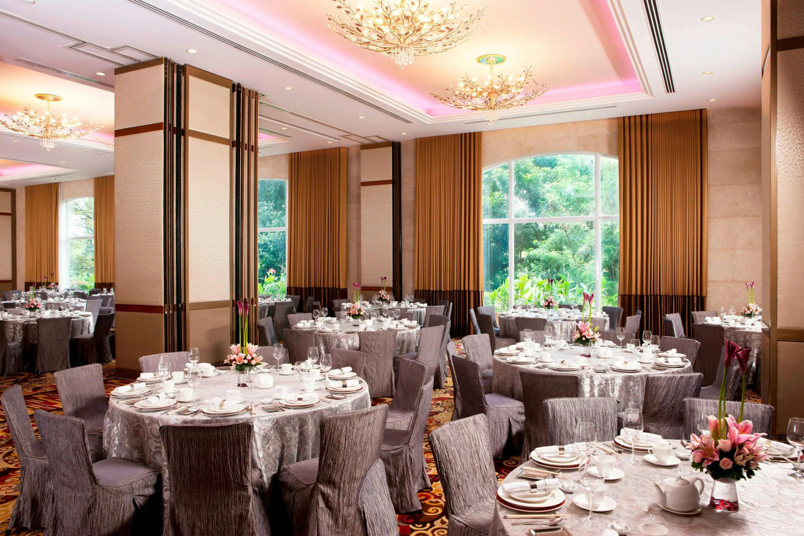 Photo - Manila Marriott Hotel at Newport World Resorts