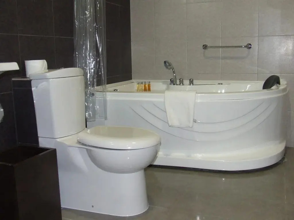 Photo - Honest Budapest by Chic & Basic