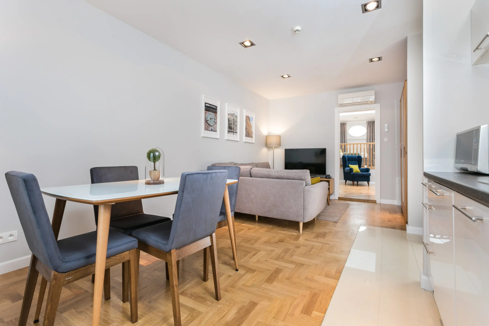 Photo - Venetian House Market Square Aparthotel