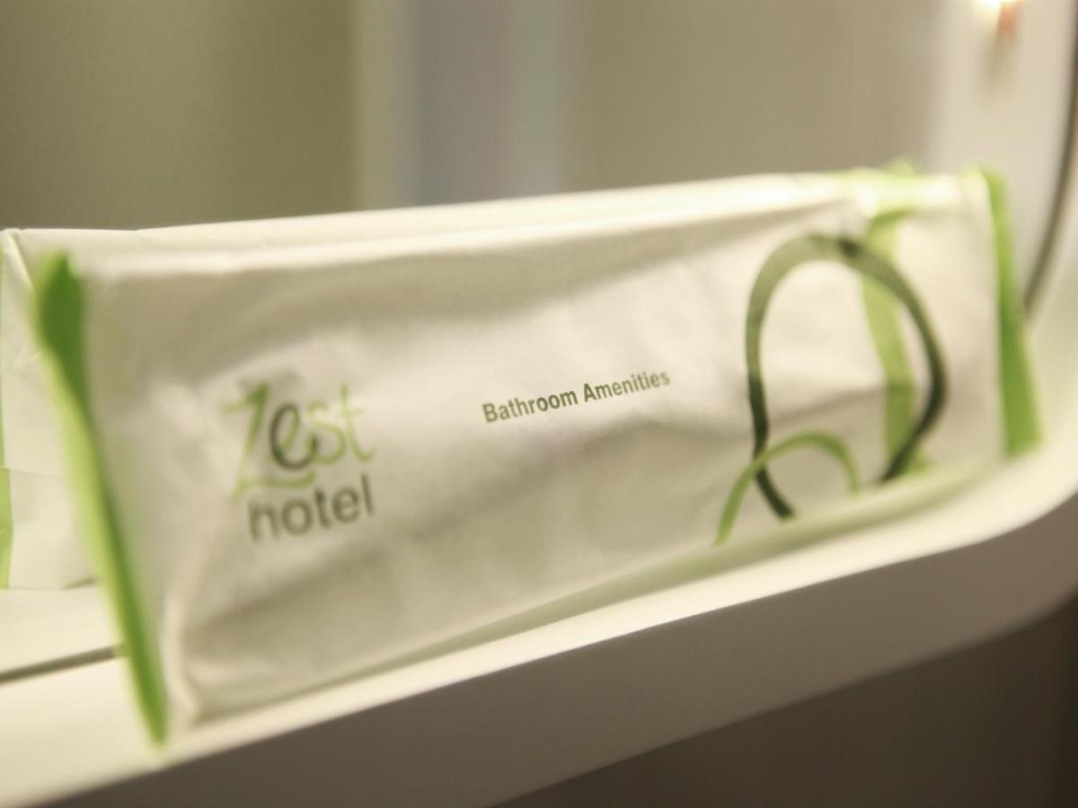 Foto - Zest Airport Jakarta by Swiss-Belhotel International