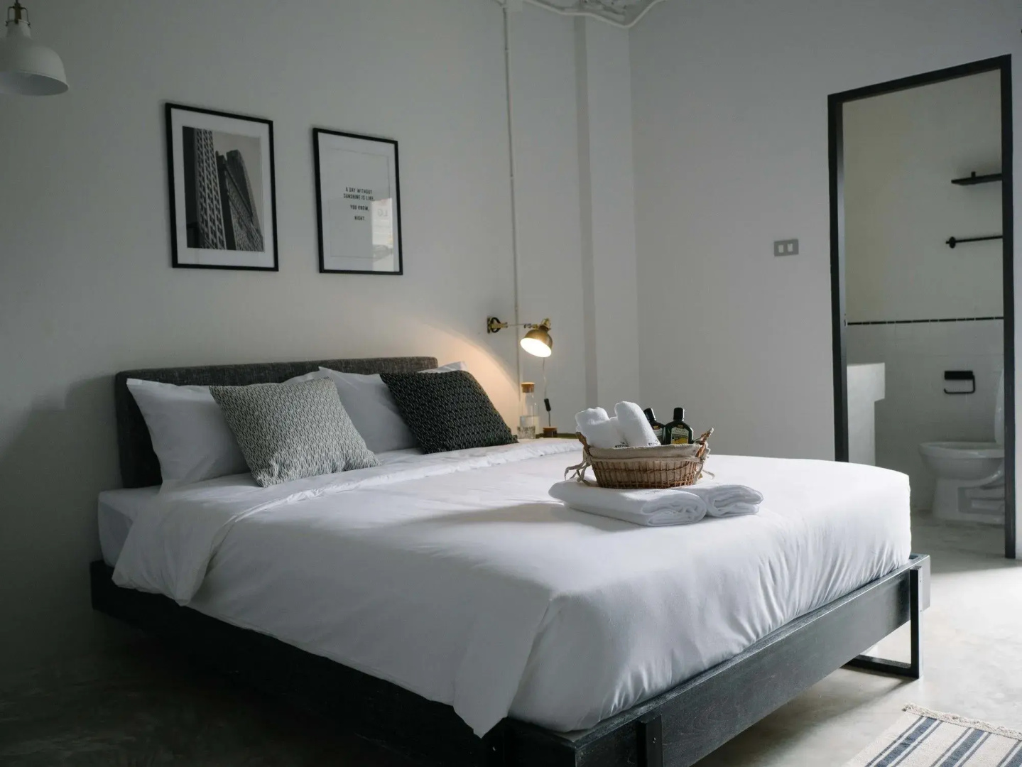 Photo - The51Hometel