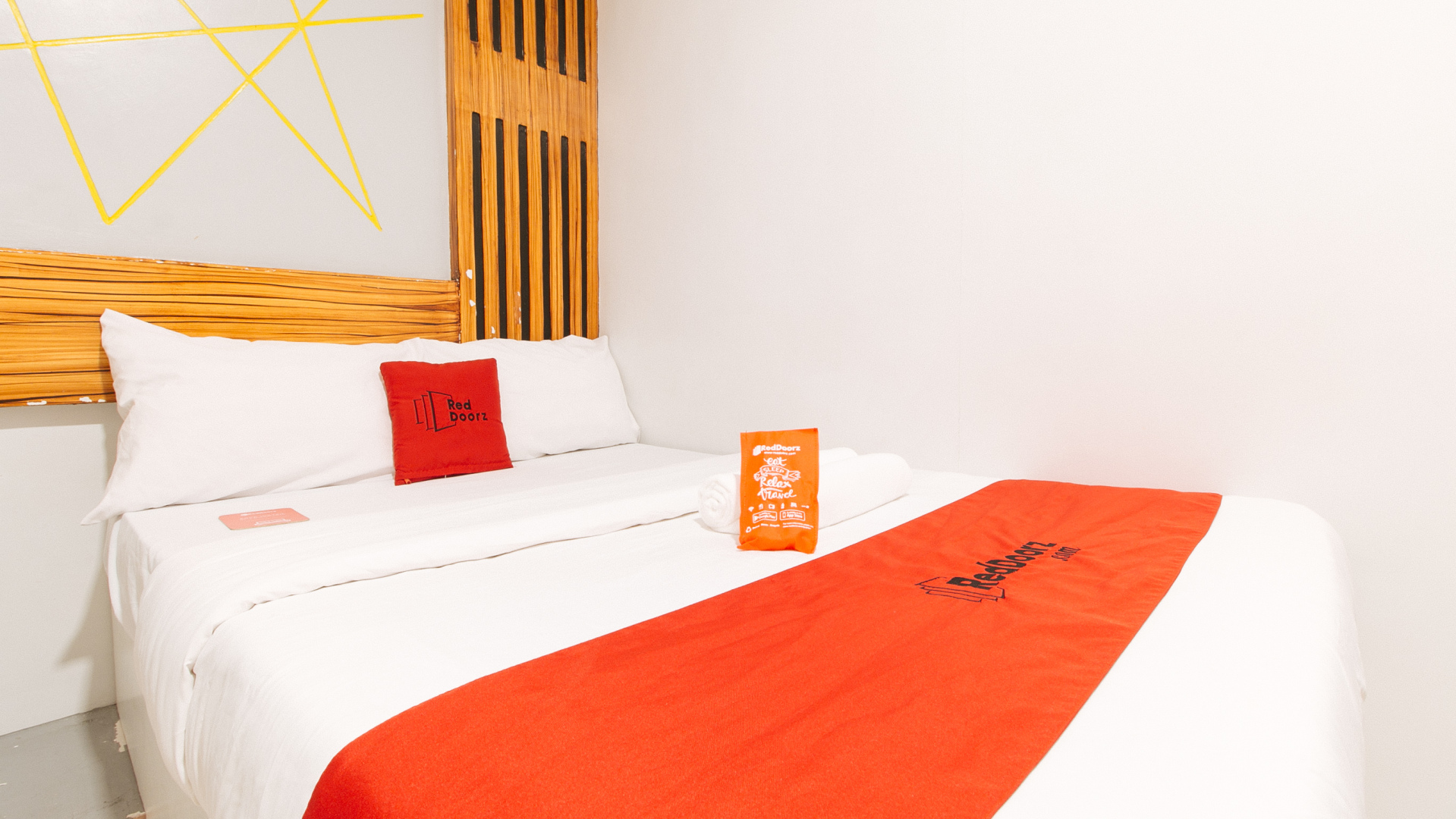 Photo - RedDoorz near Quiapo Church Manila