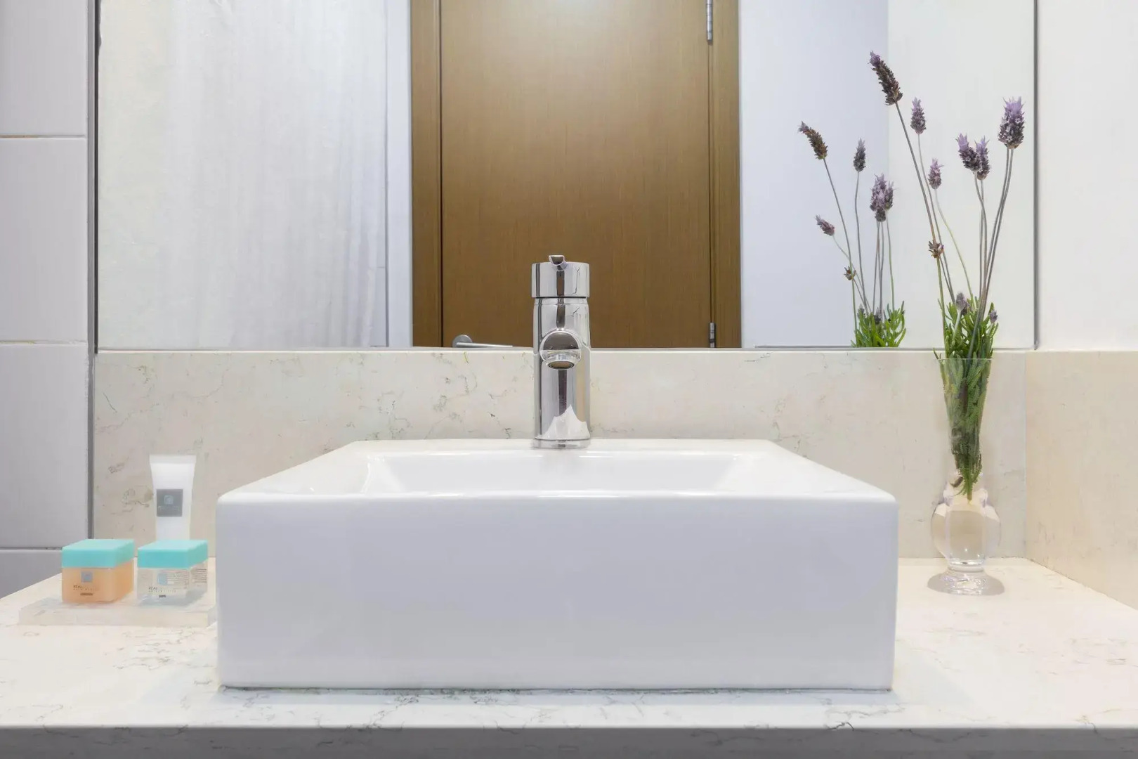 Photo - Real Colonia Hotel & Suites