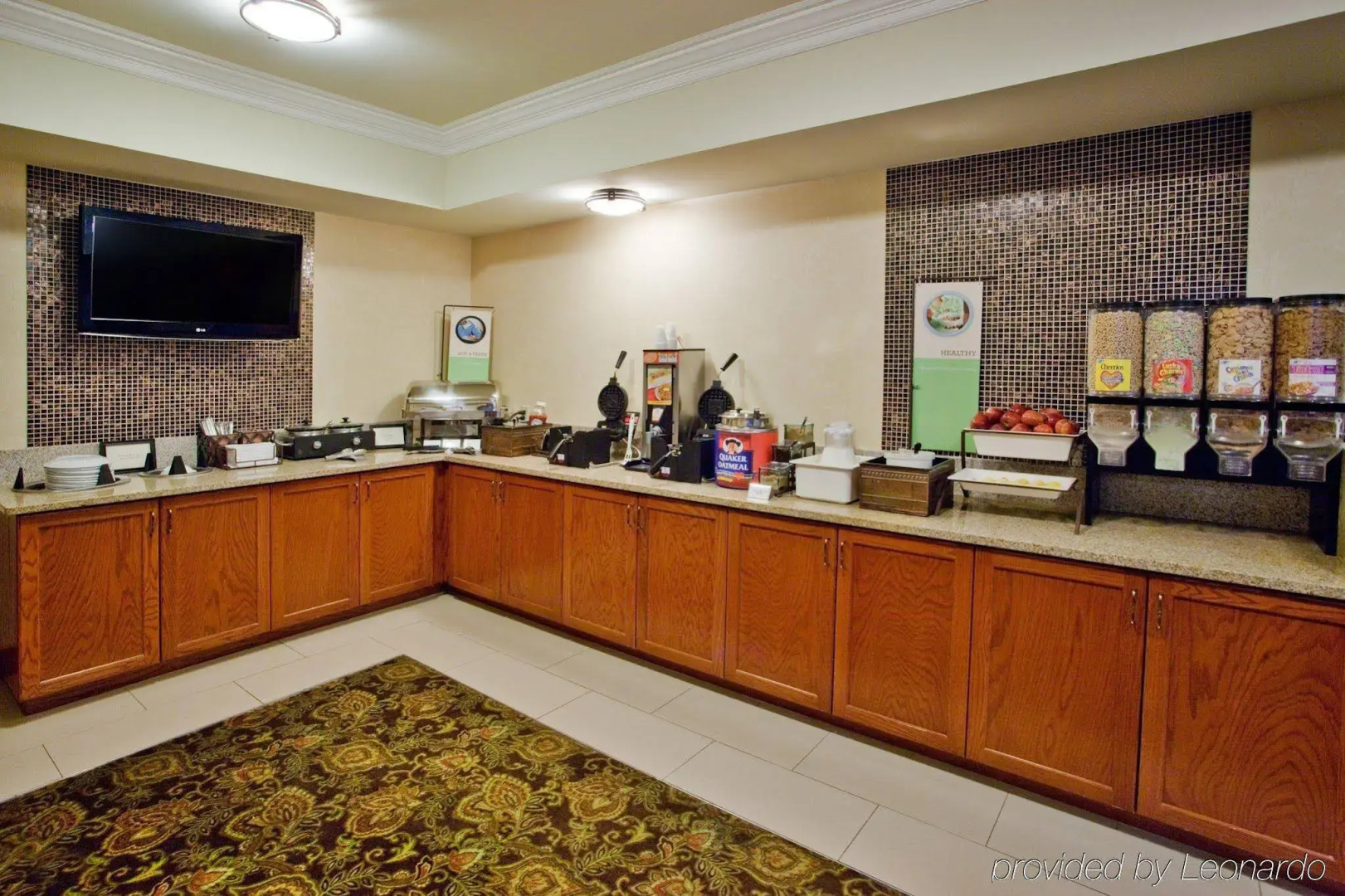Foto - Baymont Inn & Suites by Wyndham Morrow/Atlanta I-75 South