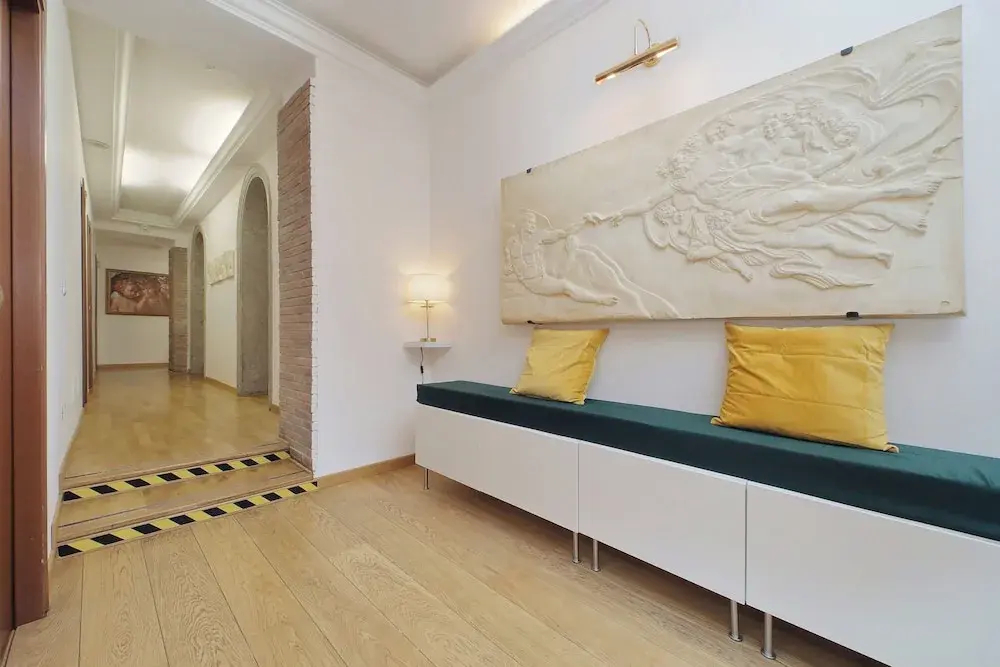 Photo - Romulus Rooms by Hostand