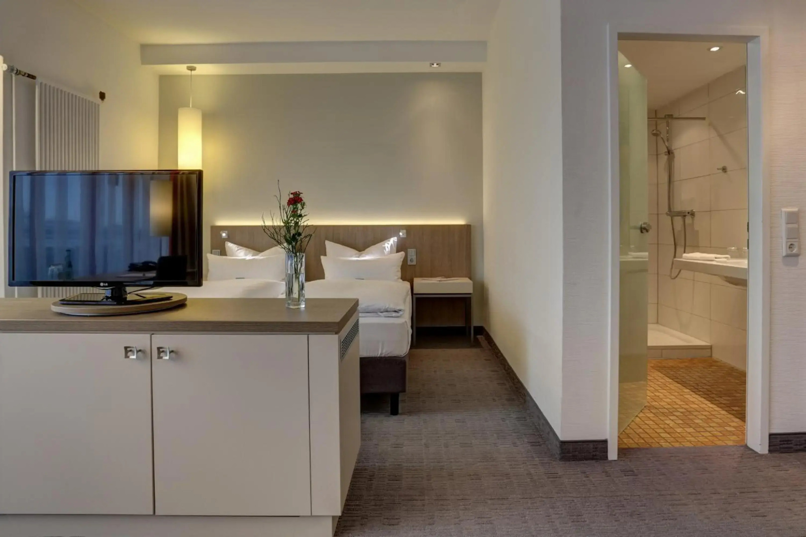 Foto - Kommerzhotel Köln