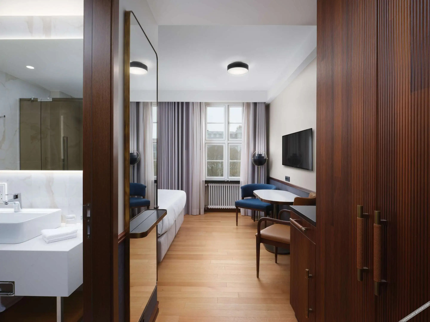 Photo - Iceland Parliament Hotel, Curio Collection By Hilton