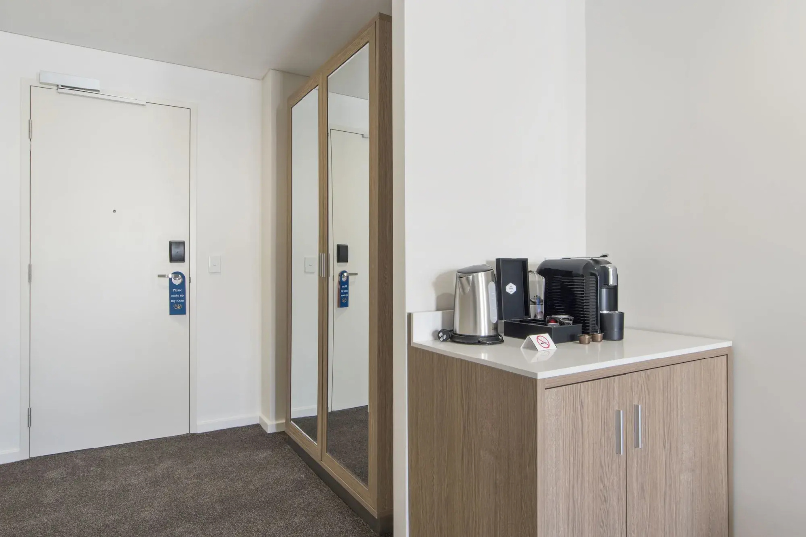 Photo - Metro Hotel Perth