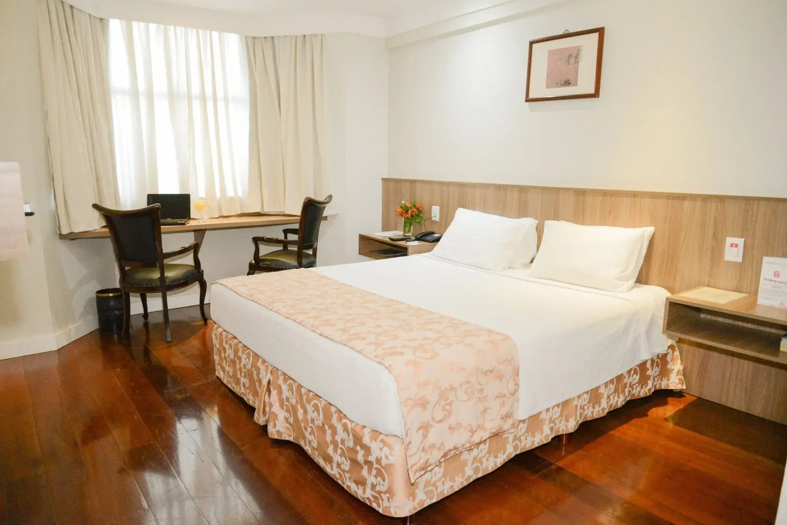 Photo - Taiwan Hotel
