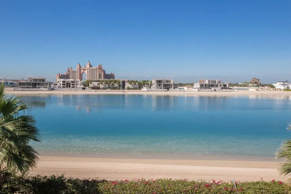 Photo - Maison Privee - Prvt Pool & Beach in Luxury Palm Jumeirah Villa