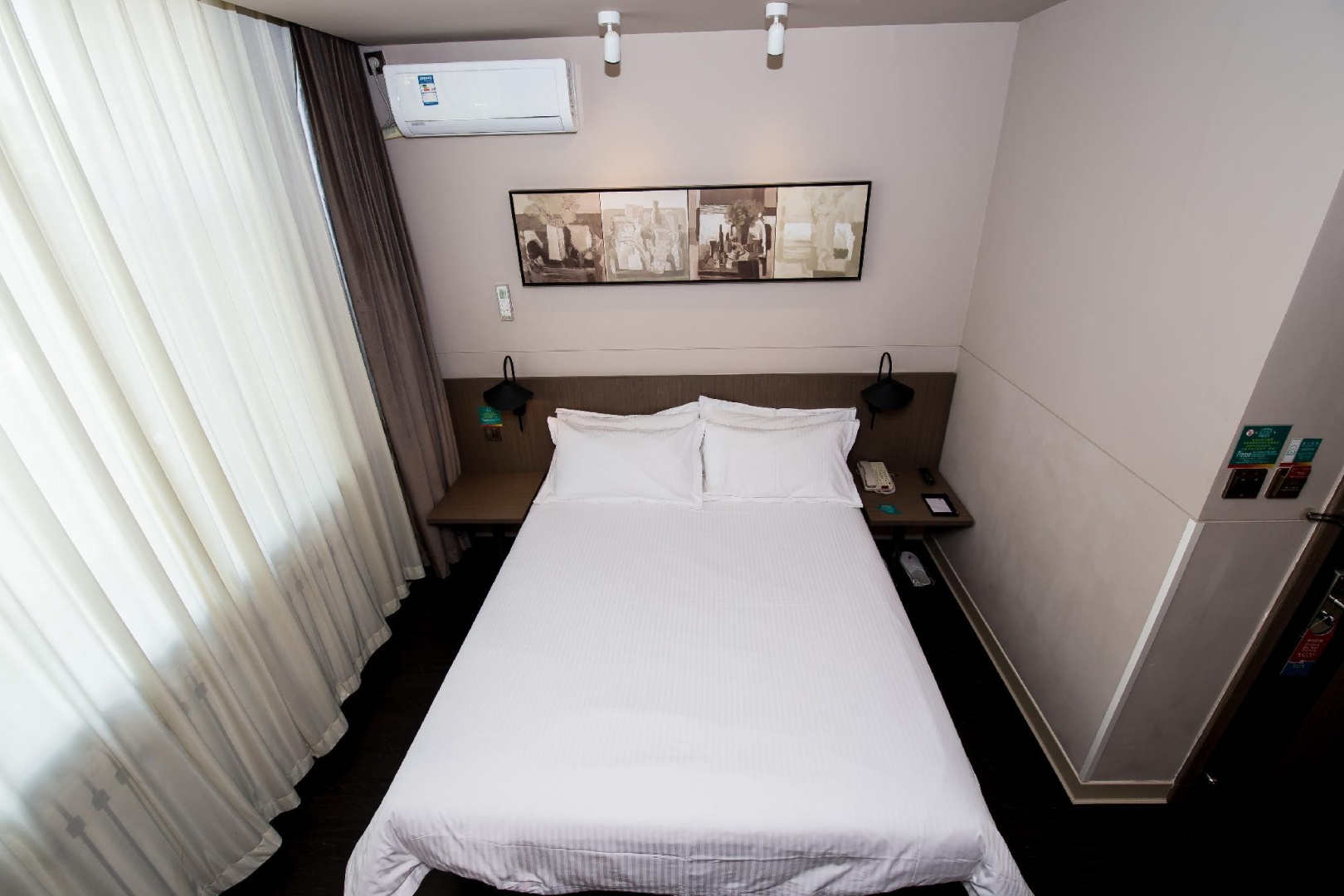 Jinjiang Inn Select Chifeng Railway Station