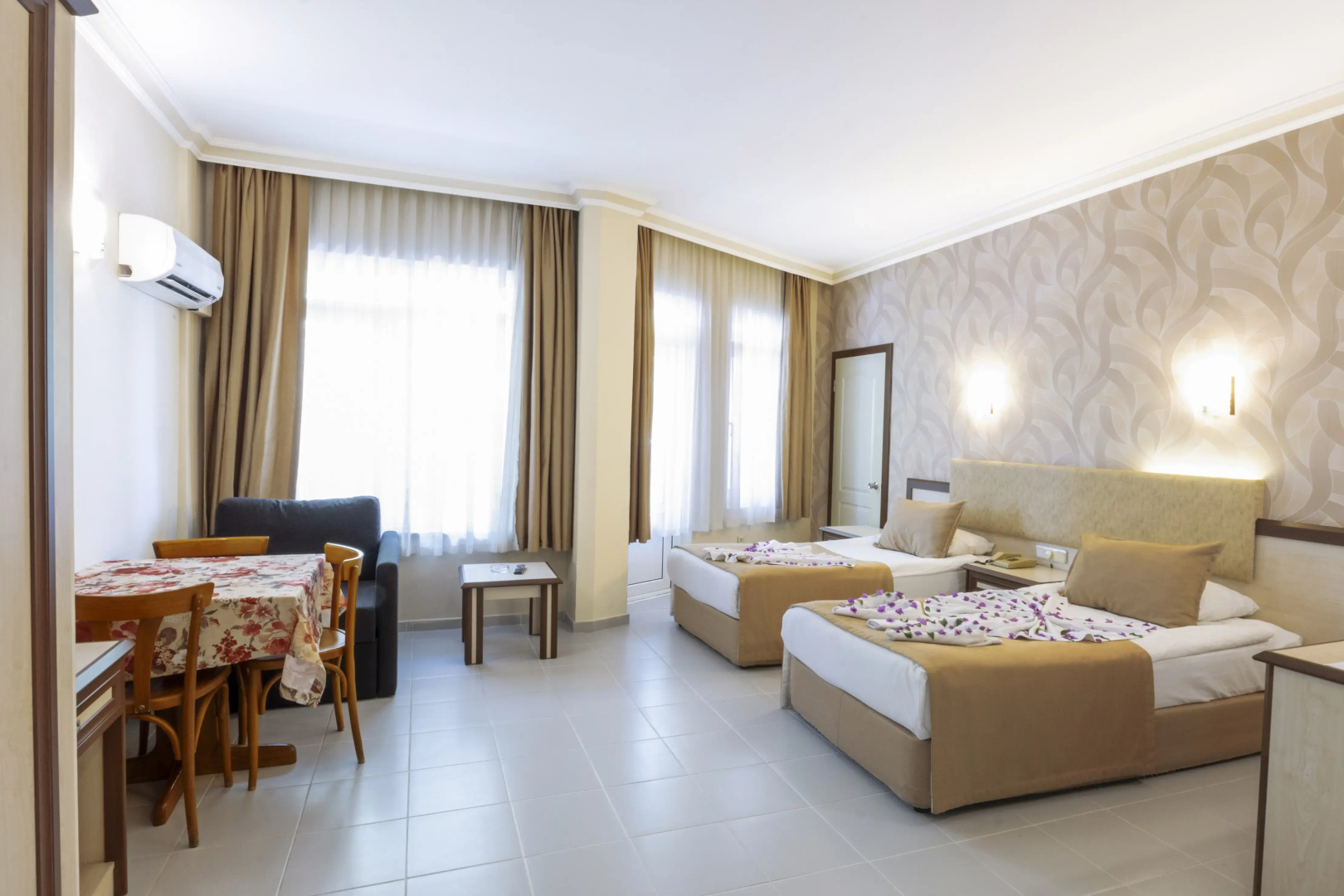 Photo - May Flower Apart Hotel