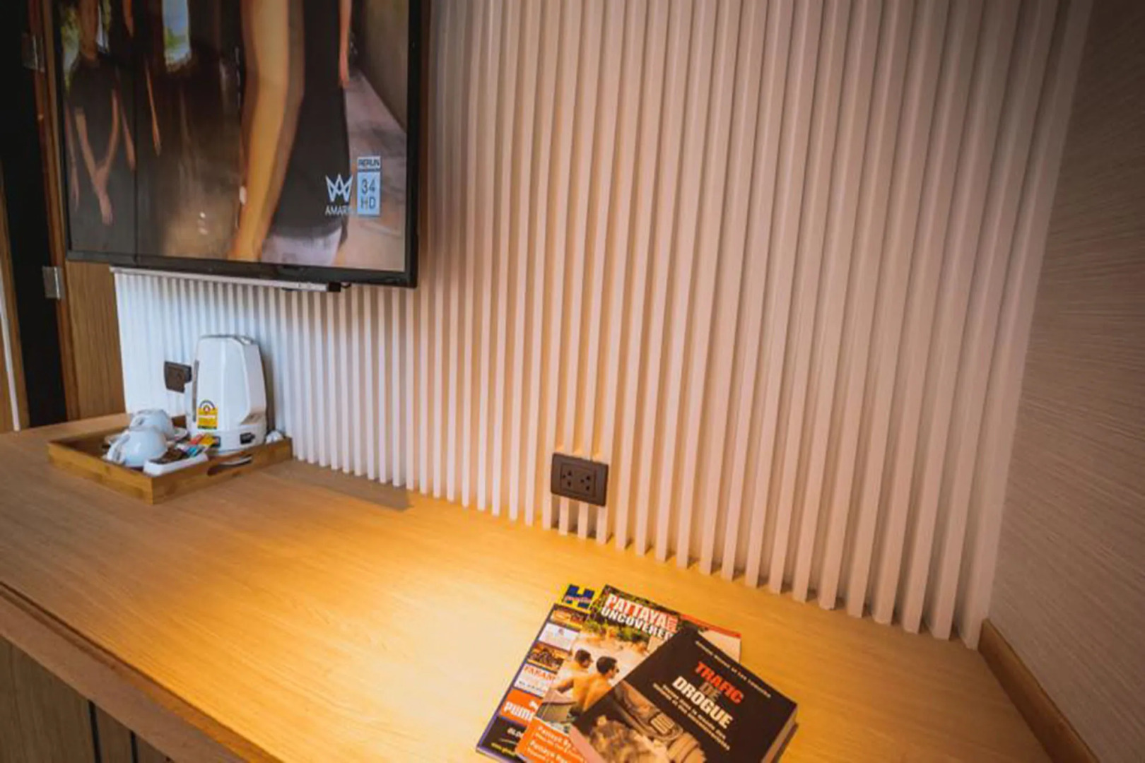 Photo - Deep Blue Z10