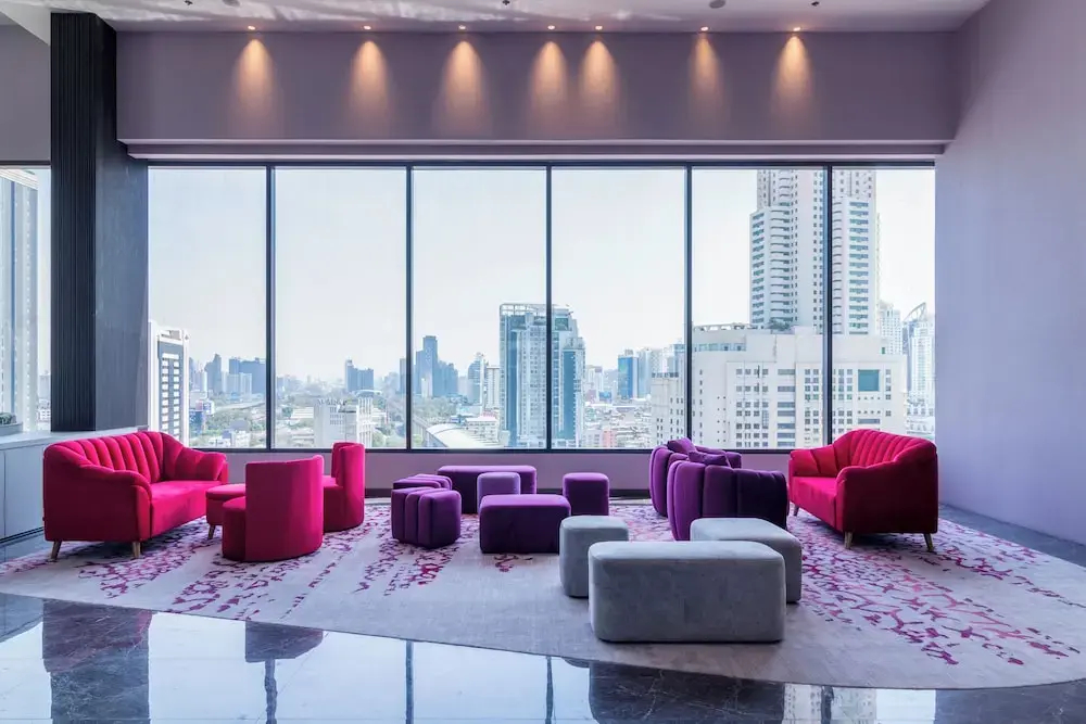 Photo - Queensland Hotel Bangkok