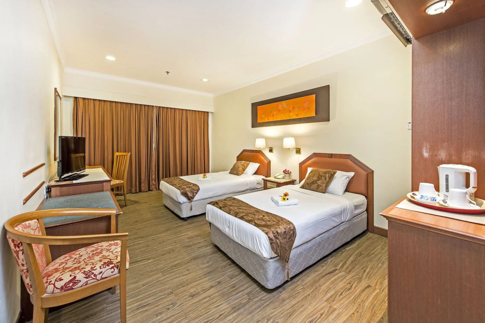 Foto - Hotel 81 Tristar