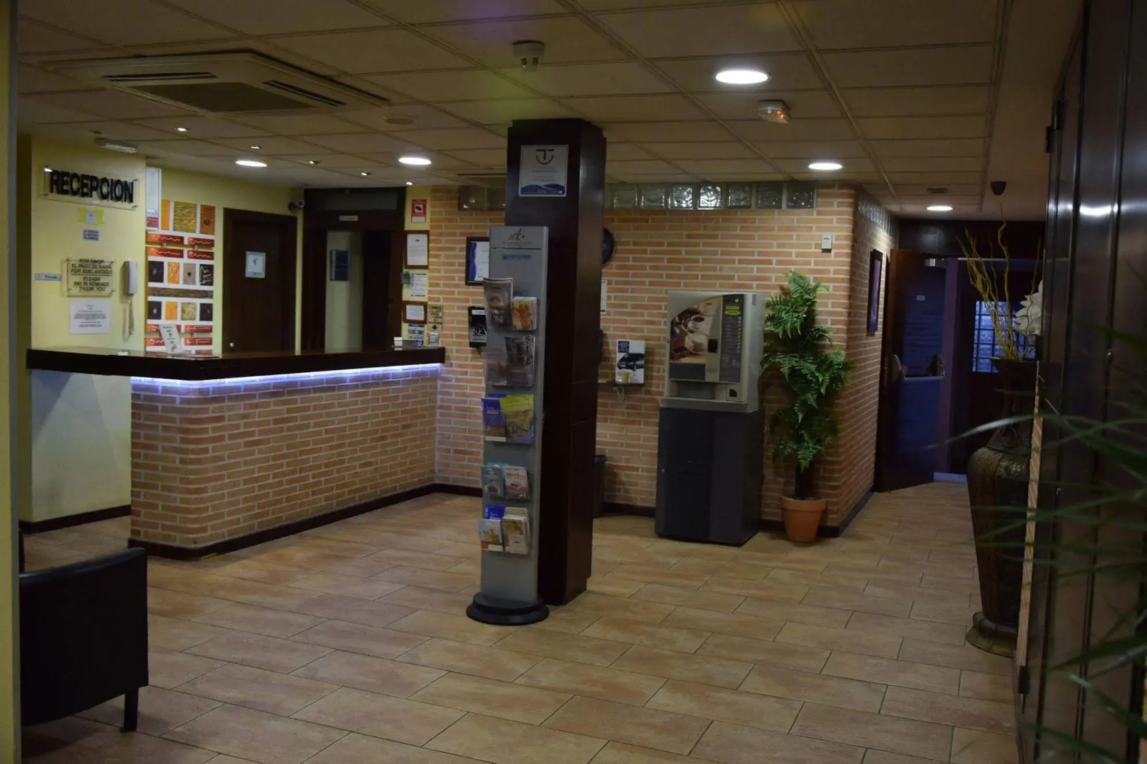 Foto - Hotel Complutense