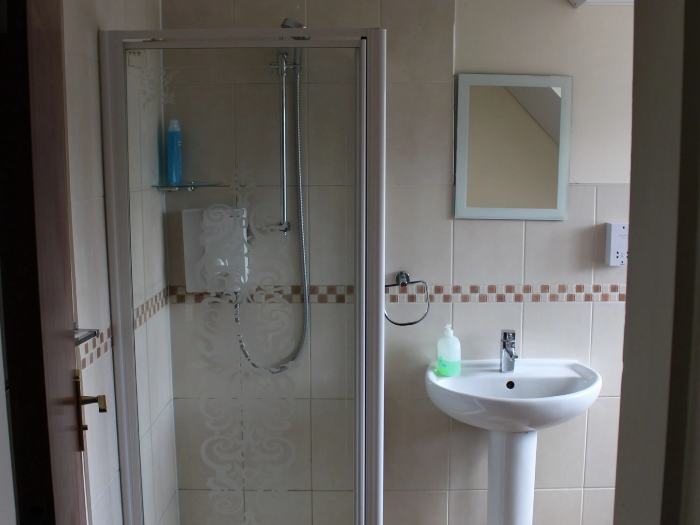 Photo - Debden Guest House